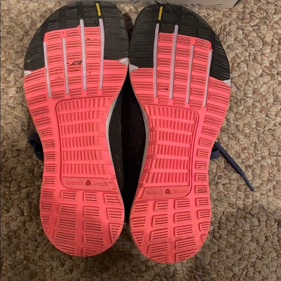 blue / pink reebok’s - Picture 2 of 2